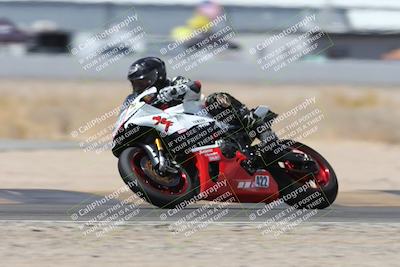 media/Apr-18-2025-CVMA Friday Practice (Fri) [[88baa45499]]/Racer 2/Session 5 (Turn 14 Tip In)/